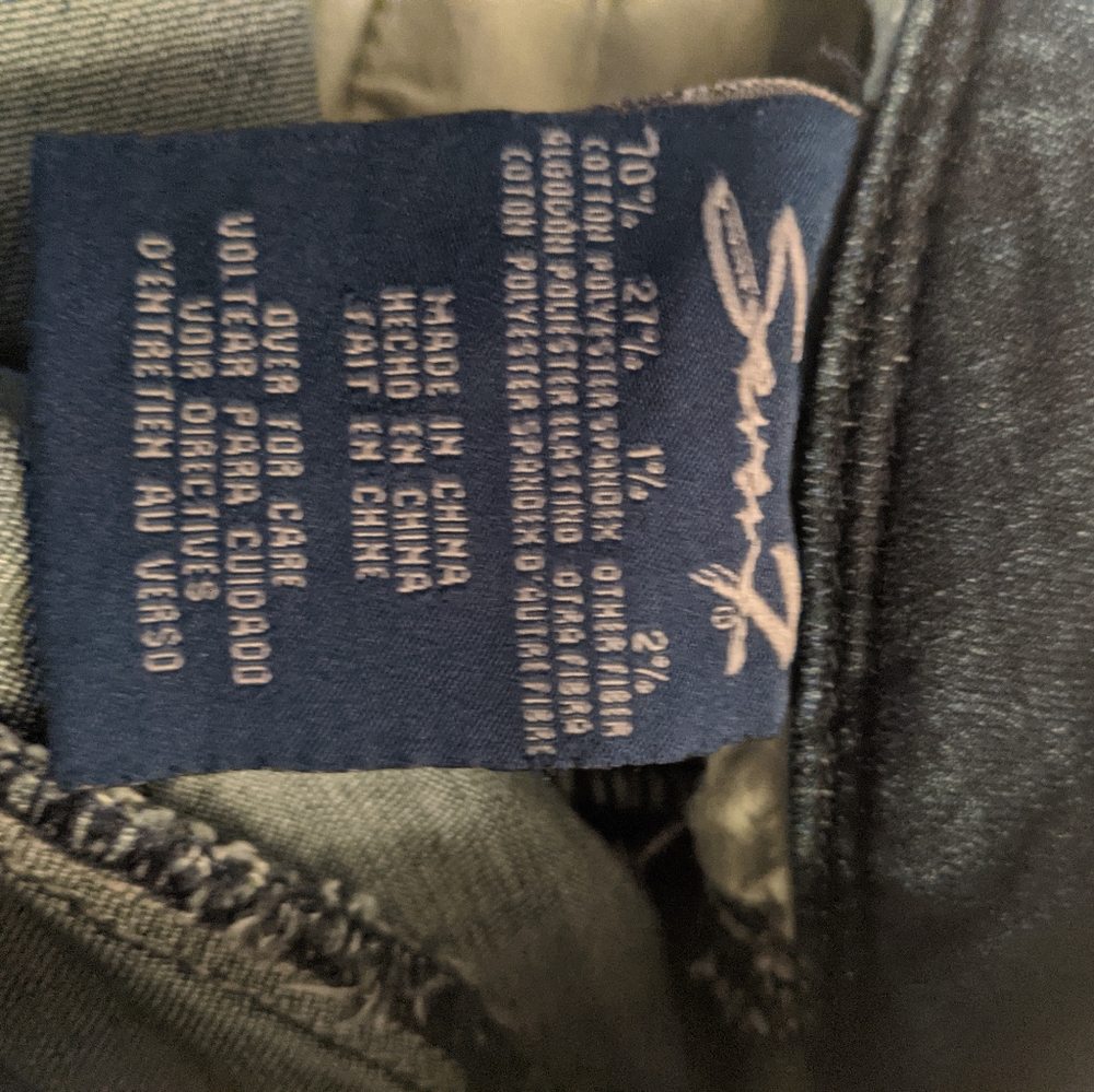 Seven7 Embroidered Jeans - Picture 5 of 11